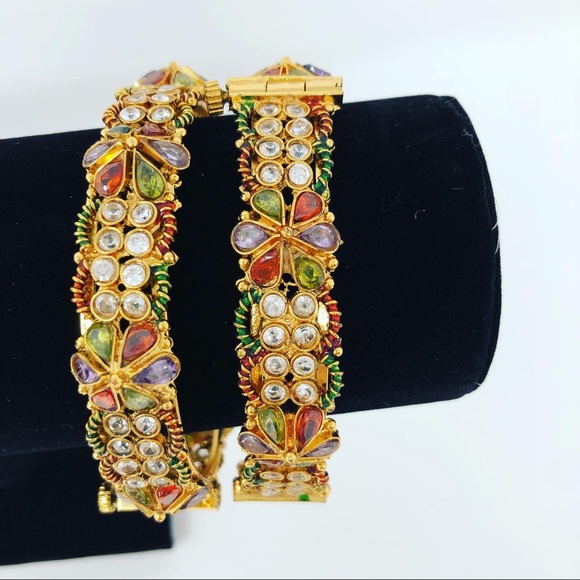 Gold Plated Eastern Jewellery - Picture 6 of 16